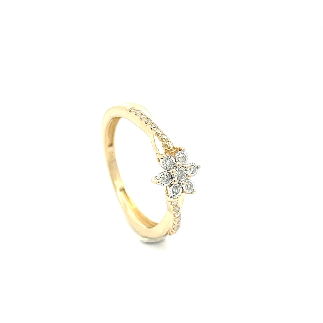 Two Tone Diamond Flower Ring In 14K Yellow & White Gold