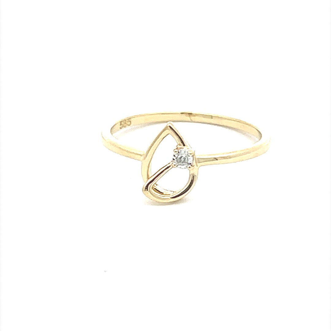 Diamond Ring In 14K Yellow Gold