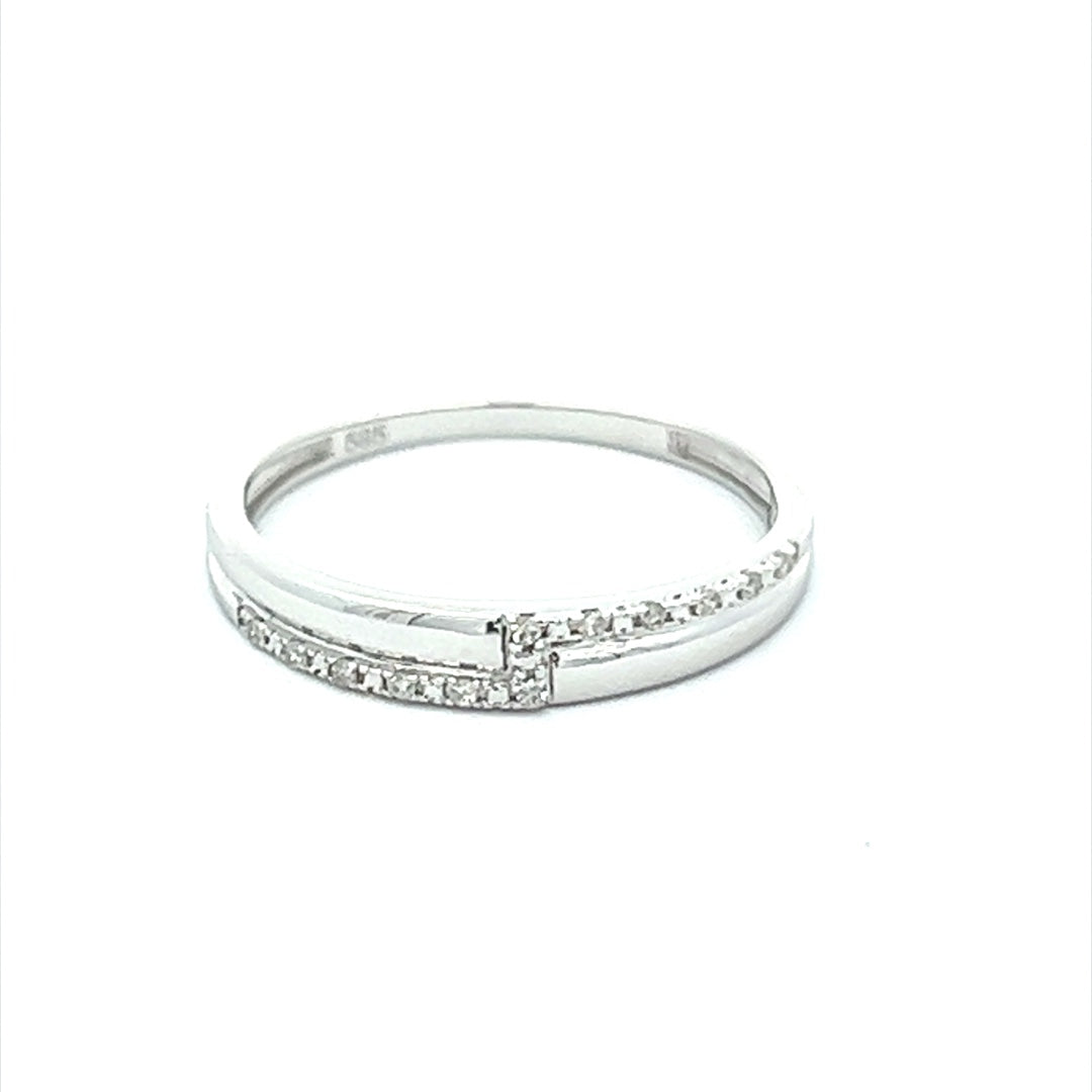 Diamond Ring In 14K White Gold