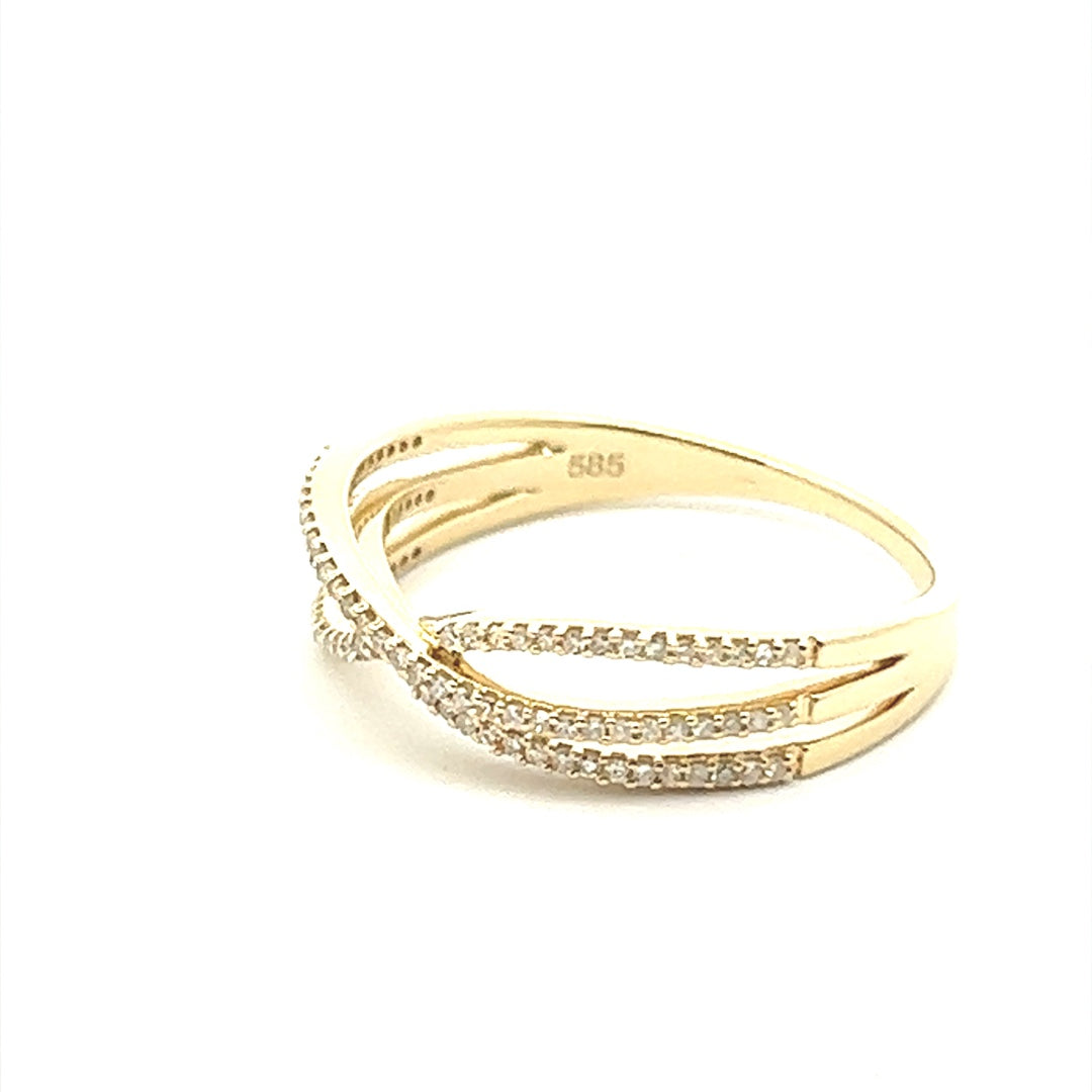 Diamond Twist Ring In 14K Yellow Gold