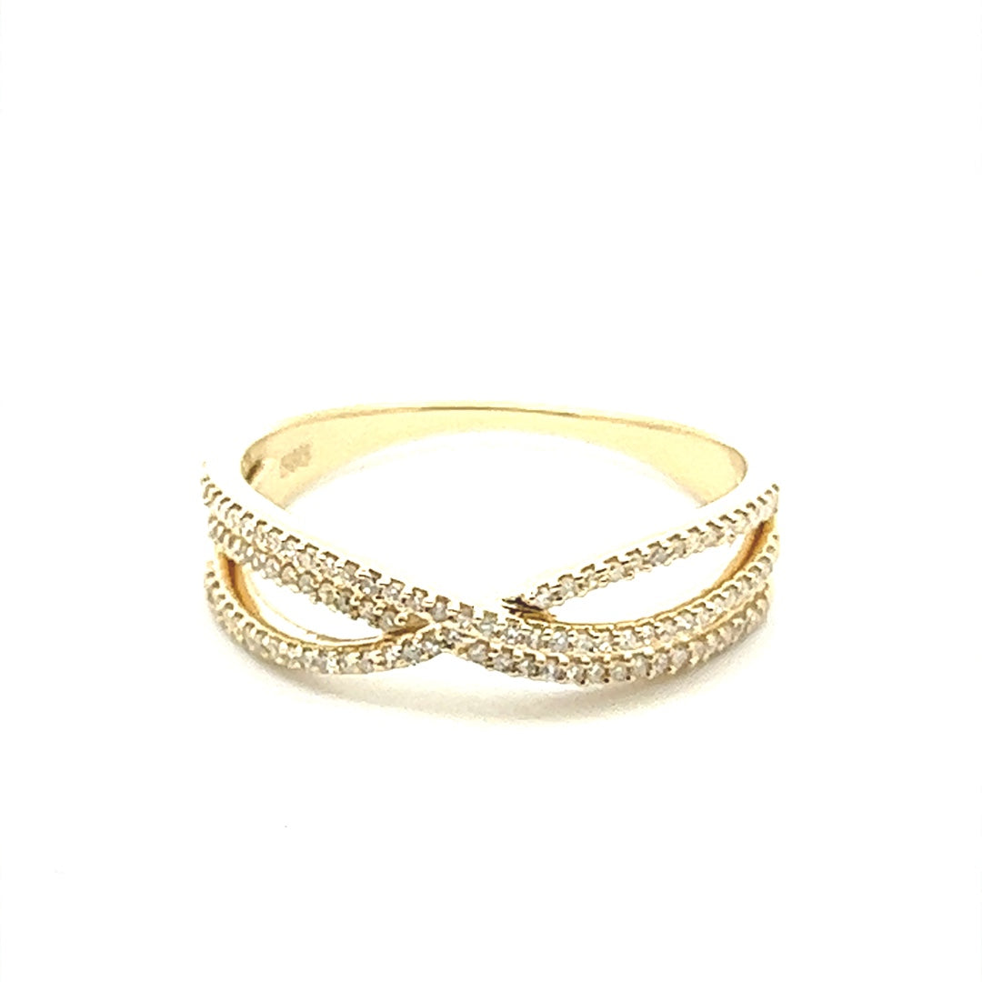 Diamond Twist Ring In 14K Yellow Gold