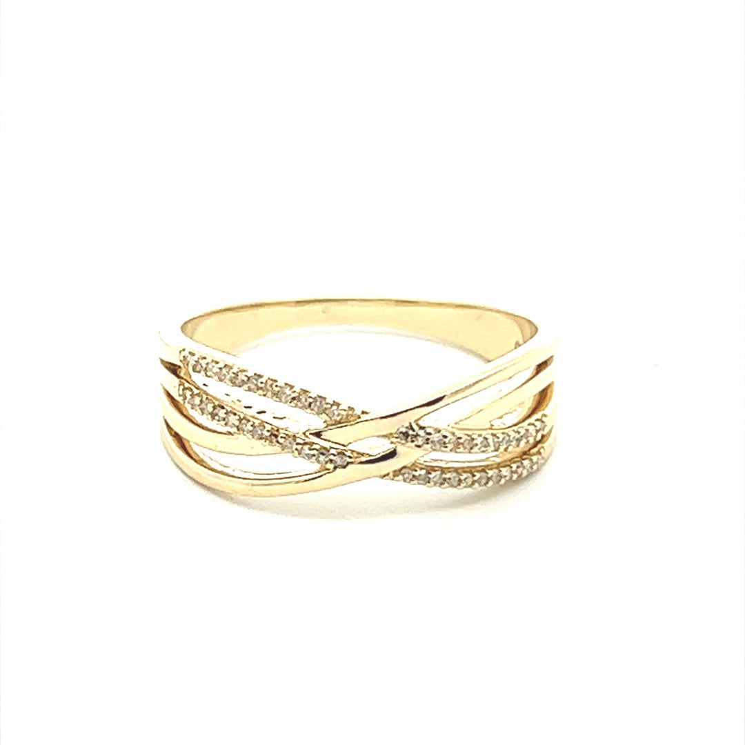 Diamond Crossover Ring In 14K Yellow Gold