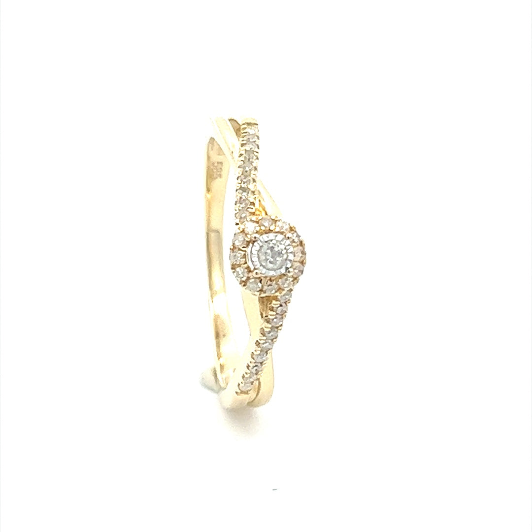 Twisted Diamond Ring In 14K Yellow Gold